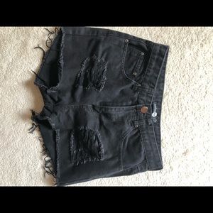 Boohoo Shorts - Black denim shorts Boohoo Shorts - Black denim shorts